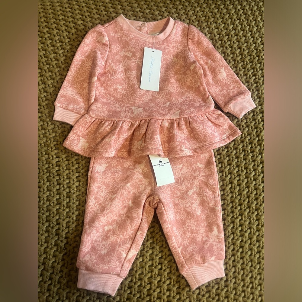 Brand new Ralph Lauren baby girl set.